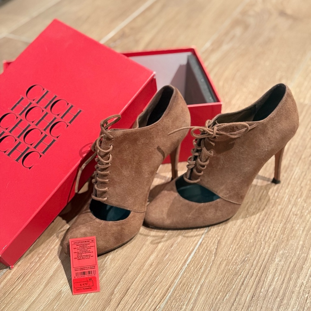 Carolina Herrera Brown Lace-Up Heels